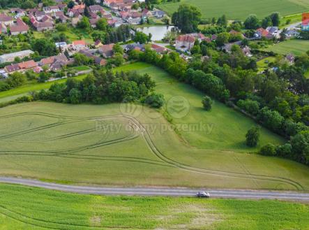 Prodej - pozemek, zemědělská půda, 8 704 m²