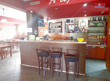 Prodej - restaurace, 150 m²