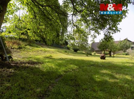 Prodej pozemku pro bydlení, 1 046 m²