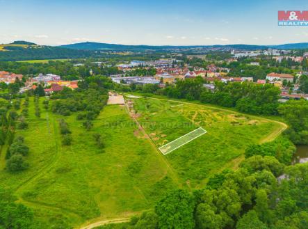 Pronájem - pozemek, trvalý travní porost, 1 000 m²