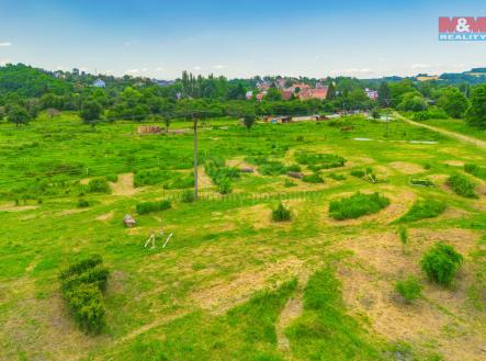 Pronájem - pozemek, trvalý travní porost, 1 000 m²