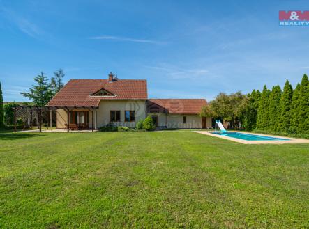 Prodej - dům/vila, 304 m²