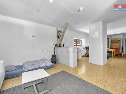 Prodej - dům/vila, 261 m²