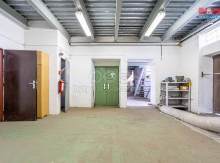 Prodej - výrobní prostor, 726 m²