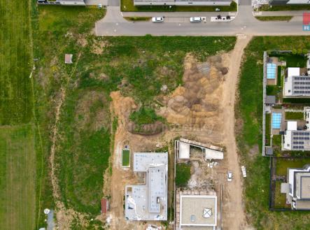 Prodej pozemku pro bydlení, 1 924 m²