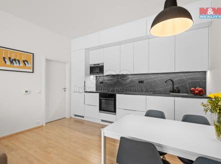 Prodej bytu, 3+kk, 77 m²