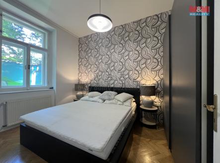 Pronájem bytu, 2+kk, 37 m²