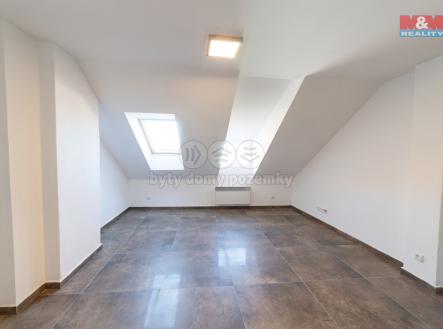 Pronájem bytu, 1+kk, 25 m²