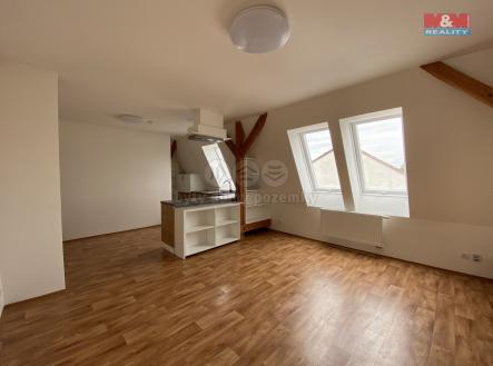 Pronájem bytu, 4+kk, 106 m²