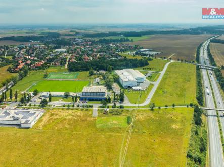 Prodej - pozemek pro komerční výstavbu, 8 777 m²