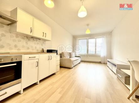 Pronájem bytu, 1+kk, 32 m²