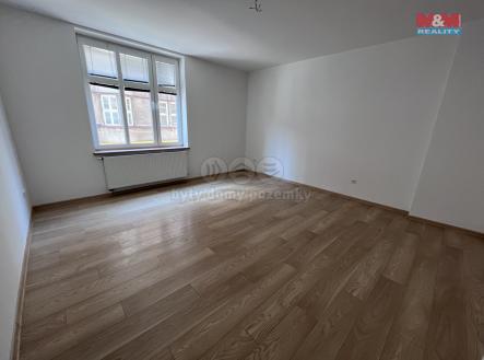 Pronájem bytu, 2+1, 87 m²