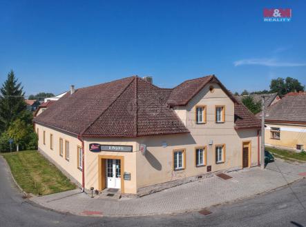 Prodej - restaurace, 590 m²