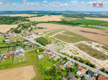 Prodej - pozemek, zemědělská půda, 1 369 m²