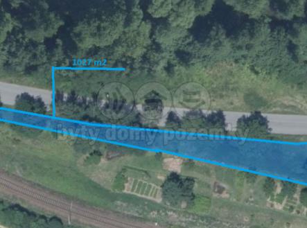 Prodej - pozemek, trvalý travní porost, 1 027 m²