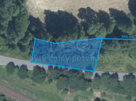 Prodej - pozemek, trvalý travní porost, 999 m²