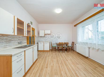 Prodej - dům/vila, 308 m²