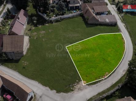 Prodej - pozemek pro bydlení, 702 m²