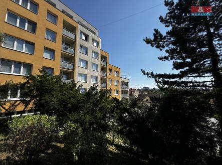 Prodej bytu, 3+kk, 65 m²