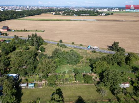 Prodej - pozemek, trvalý travní porost, 892 m²