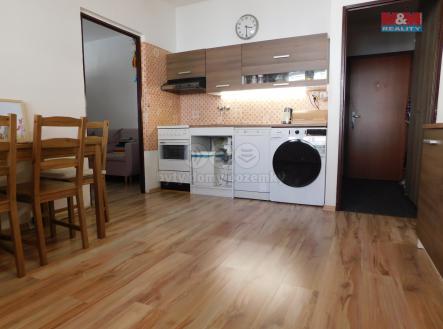 Pronájem bytu, 2+kk, 42 m²