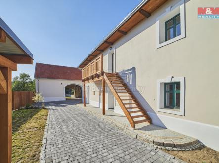 Prodej - dům/vila, 290 m²