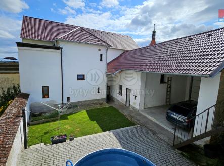 Prodej - dům/vila, 400 m²