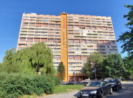 Prodej bytu, 4+1, 106 m²