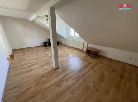 Pronájem bytu, 1+1, 47 m²