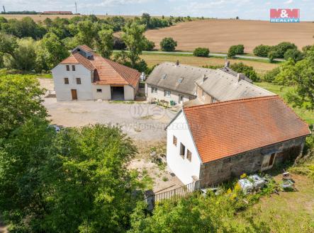 Prodej - zemědělský objekt, 3 933 m²