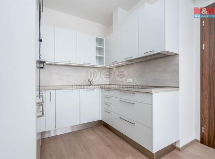 Pronájem bytu, 3+kk, 60 m²