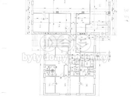 Pronájem kanceláře, 311 m²