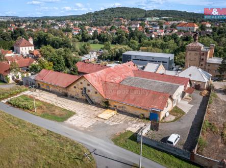 Pronájem - výrobní prostor, 1 366 m²