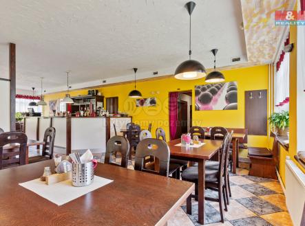 Prodej - restaurace, 265 m²