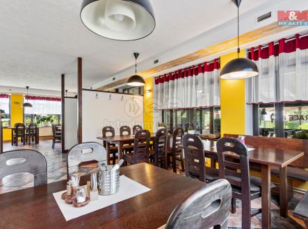 Prodej - restaurace, 265 m²