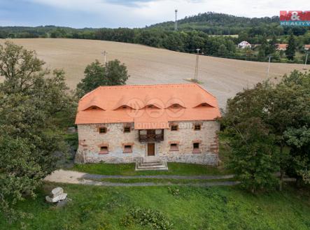 Prodej - zemědělský objekt, 8 722 m²