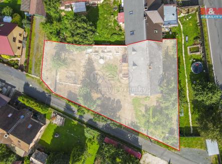 Prodej - pozemek pro bydlení, 989 m²