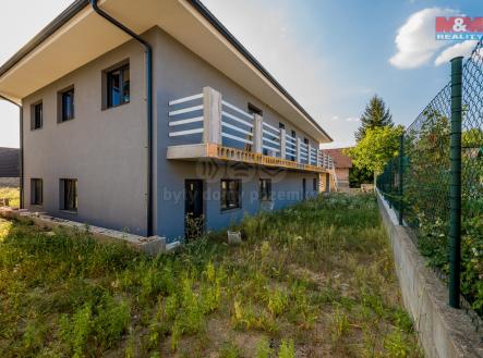 Prodej - obchodní prostor, 172 m²