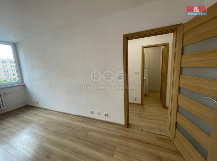 Pronájem bytu, 1+1, 37 m²