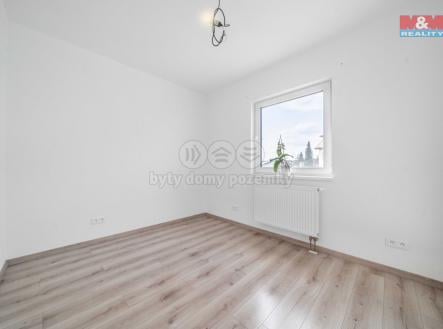 Pronájem bytu, 3+kk, 65 m²