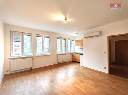 Pronájem bytu, 1+kk, 30 m²