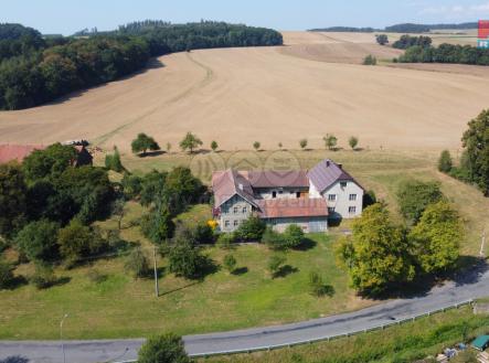 Prodej - zemědělský objekt, 11 289 m²