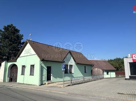 Prodej - dům/vila, 800 m²