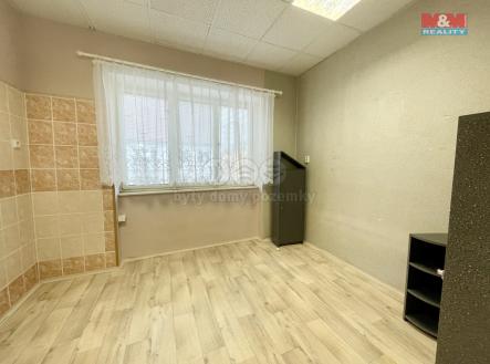 Pronájem - obchodní prostor, 54 m²