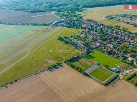 Prodej - pozemek pro bydlení, 10 300 m²