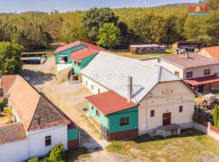 Prodej - zemědělský objekt, 2 279 m²