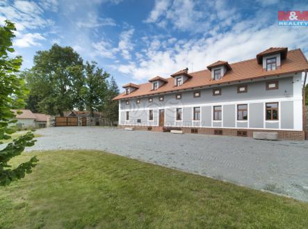 Prodej - dům/vila, 420 m²