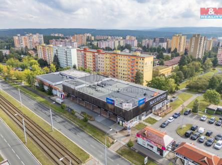 Pronájem - skladovací prostor, 845 m²