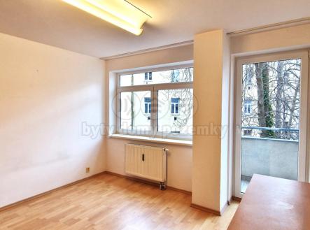 Pronájem bytu, 3+kk, 80 m²