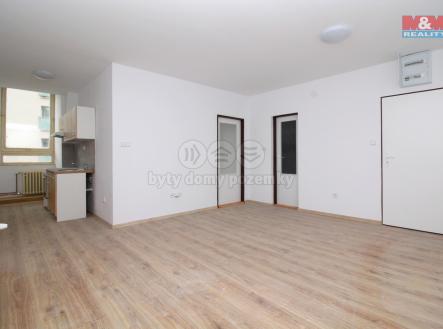 Pronájem bytu, 2+kk, 40 m²